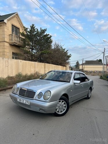 Mercedes E 240 1999, 380,000 km - 2.4 l - Bakı