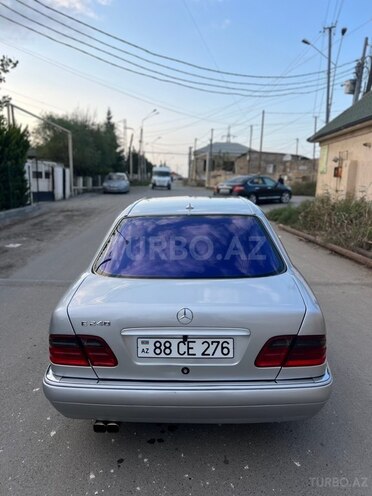 Mercedes E 240 1999, 380,000 km - 2.4 l - Bakı