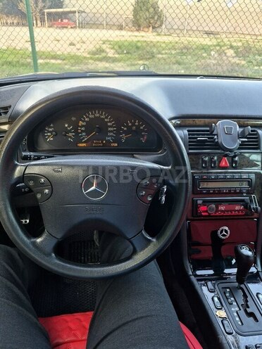 Mercedes E 240 1998, 312,000 km - 2.4 l - Bakı