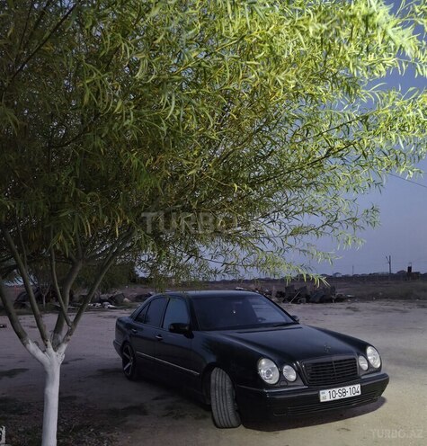 Mercedes E 240 1998, 312,000 km - 2.4 l - Bakı