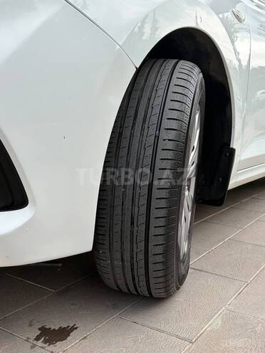 Hyundai Accent 2018, 163,000 km - 1.4 л - Bakı