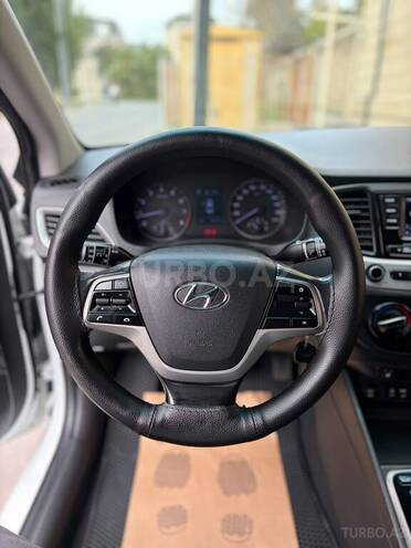 Hyundai Accent 2018, 163,000 km - 1.4 л - Bakı