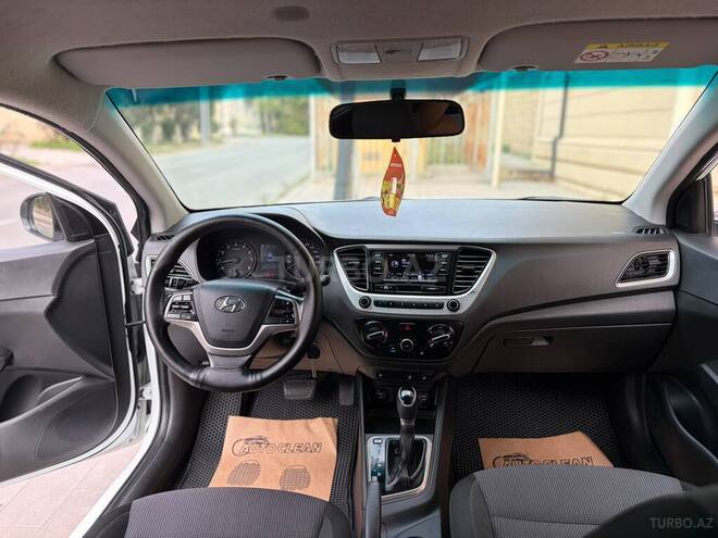Hyundai Accent 2018, 163,000 km - 1.4 л - Bakı