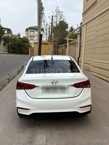 Hyundai Accent 2018, 163,000 km - 1.4 л - Bakı