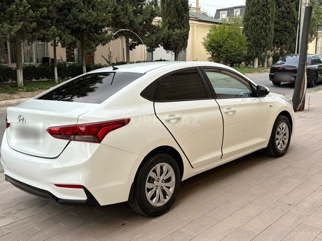 Hyundai Accent 2018, 163,000 km - 1.4 л - Bakı