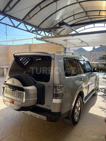 Mitsubishi Pajero 2007, 291,000 km - 3.0 л - Bakı