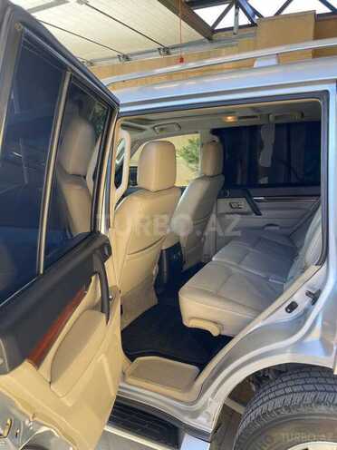 Mitsubishi Pajero 2007, 291,000 km - 3.0 л - Bakı