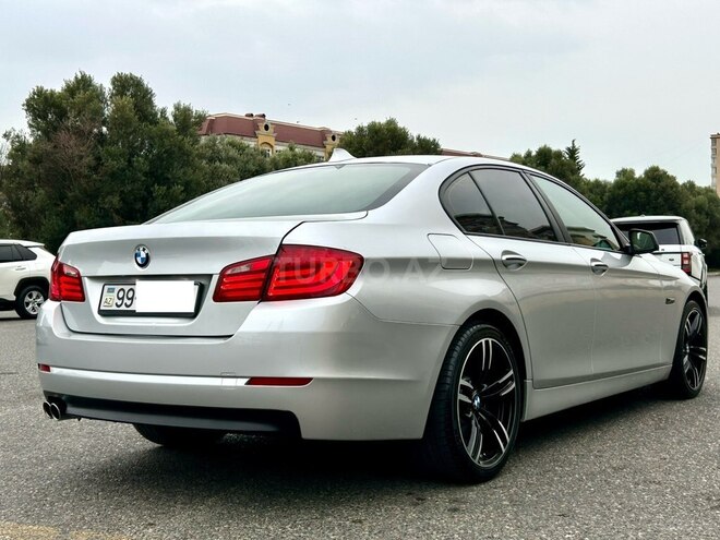 BMW 528 2014, 290,000 km - 2.0 л - Bakı