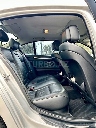 BMW 528 2014, 290,000 km - 2.0 л - Bakı