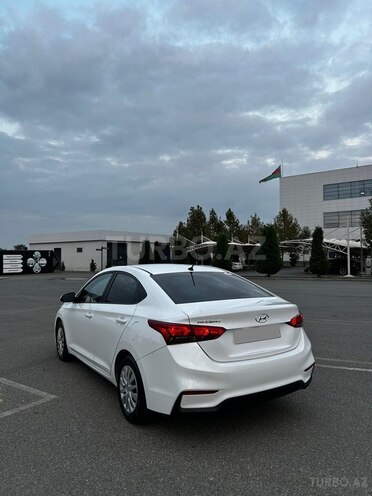 Hyundai Accent 2018, 196,340 km - 1.6 l - Kürdəmir