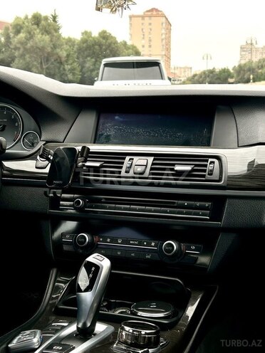 BMW 528 2014, 290,000 km - 2.0 л - Bakı