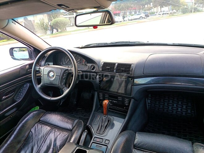 BMW 528 1998, 195,000 km - 2.8 l - Sumqayıt