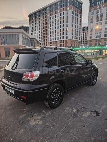 Mitsubishi Outlander 2003, 397,000 km - 2.4 l - Sumqayıt