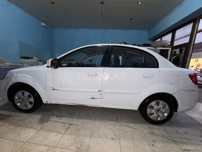 Kia Rio 2011, 823,000 km - 1.4 л - Bakı