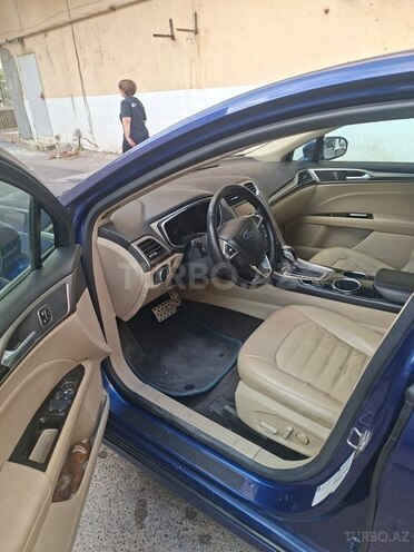 Ford Fusion (North America) 2013, 200,000 km - 1.6 л - Bakı