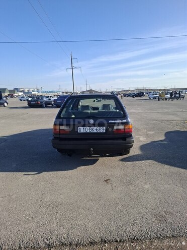 Volkswagen Passat 1992, 249,984 km - 1.9 l - Bakı