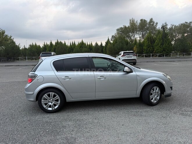 Opel Astra 2007, 233,190 km - 1.4 l - Şəki
