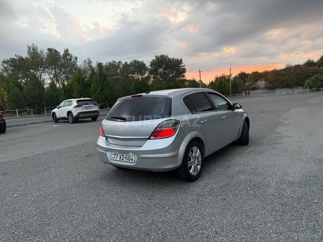 Opel Astra 2007, 233,190 km - 1.4 l - Şəki
