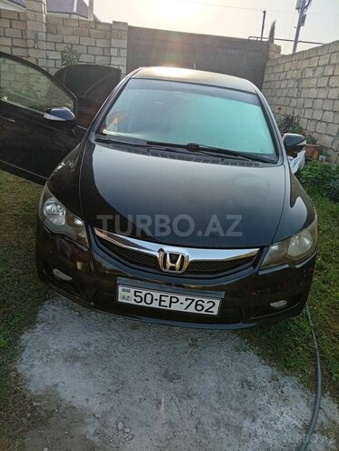 Honda Civic 2008, 266,000 km - 1.3 л - Şəki