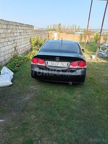 Honda Civic 2008, 266,000 km - 1.3 л - Şəki