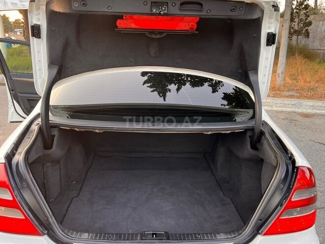 Mercedes E 220 2004, 350,000 km - 2.2 л - Sumqayıt