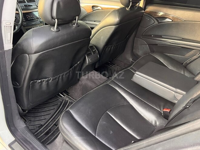 Mercedes E 220 2004, 350,000 km - 2.2 л - Sumqayıt