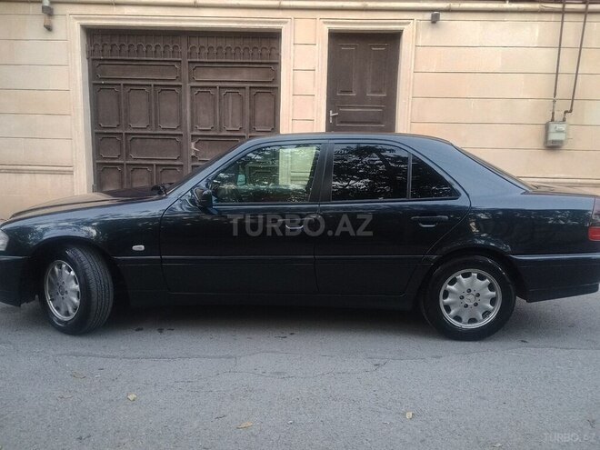 Mercedes C 200 1999, 409,227 km - 2.0 л - Bakı