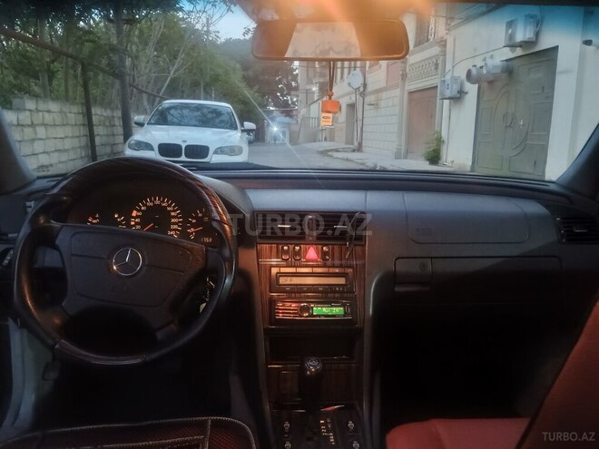 Mercedes C 200 1999, 409,227 km - 2.0 л - Bakı