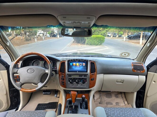 Toyota Land Cruiser 2004, 328,231 km - 4.5 l - Quba