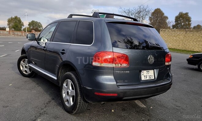 Volkswagen Touareg 2005, 267,000 km - 3.2 l - Zaqatala