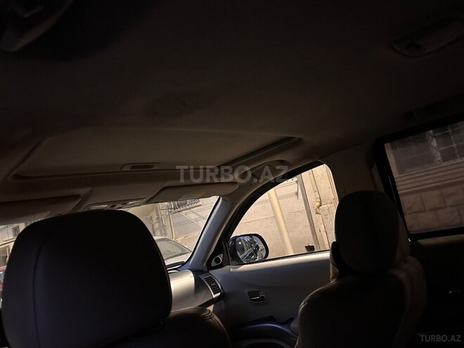 Mitsubishi Outlander 2008, 274,000 km - 3.0 l - Bakı
