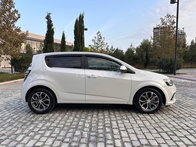 Chevrolet Aveo 2016, 150,000 km - 1.4 л - Bakı