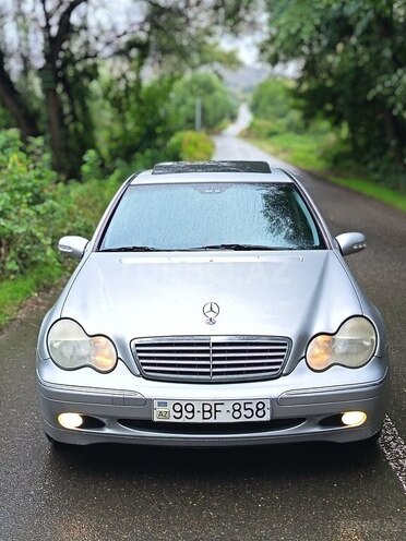 Mercedes C 200 2000, 296,000 km - 2.0 l - Qazax