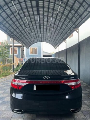 Hyundai Grandeur 2013, 220,000 km - 3.0 l - Sumqayıt
