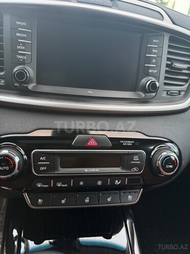 Kia Sorento 2017, 182,000 km - 2.2 l - Bakı