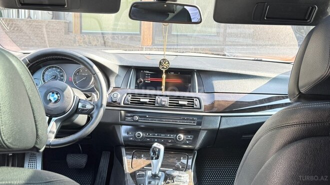 BMW 528 2015, 250,720 km - 2.0 л - Zaqatala