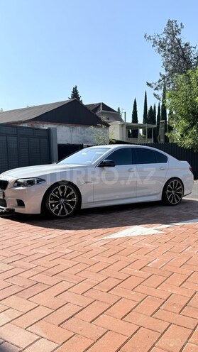 BMW 528 2015, 250,720 km - 2.0 л - Zaqatala