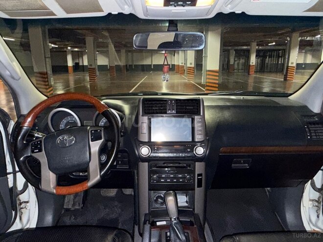 Toyota Land Cruiser Prado 2012, 267,000 km - 2.7 л - Bakı