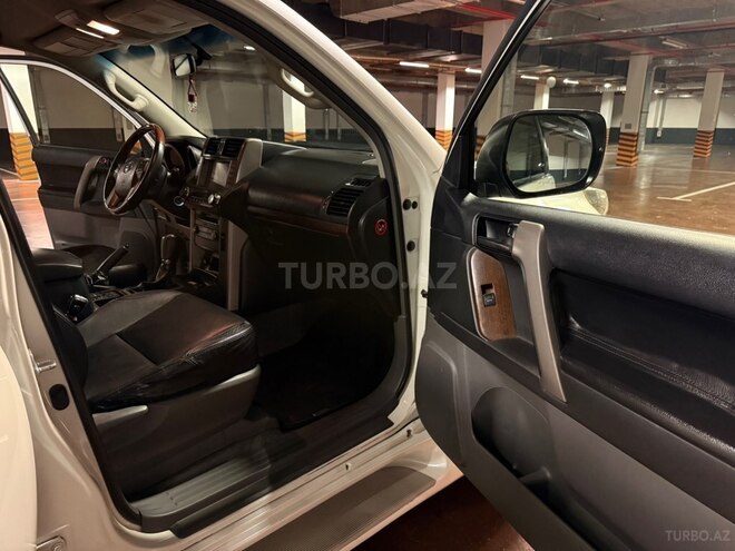 Toyota Land Cruiser Prado 2012, 267,000 km - 2.7 л - Bakı