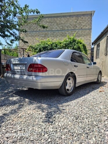 Mercedes E 200 1998, 466,000 km - 2.2 л - Bakı