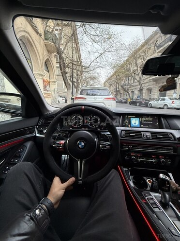 BMW 528 2014, 152,000 km - 2.0 л - Bakı