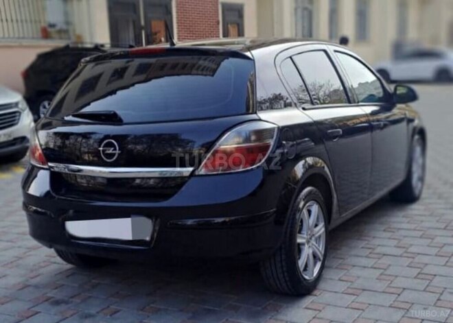 Opel Astra 2009, 250,000 km - 1.4 л - Zaqatala
