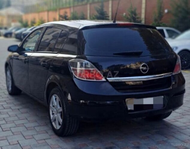 Opel Astra 2009, 250,000 km - 1.4 л - Zaqatala