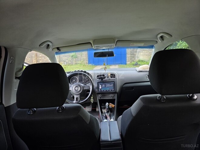 Volkswagen Polo 2011, 229,000 km - 1.4 l - Bakı
