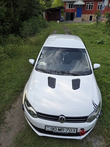 Volkswagen Polo 2011, 229,000 km - 1.4 l - Bakı