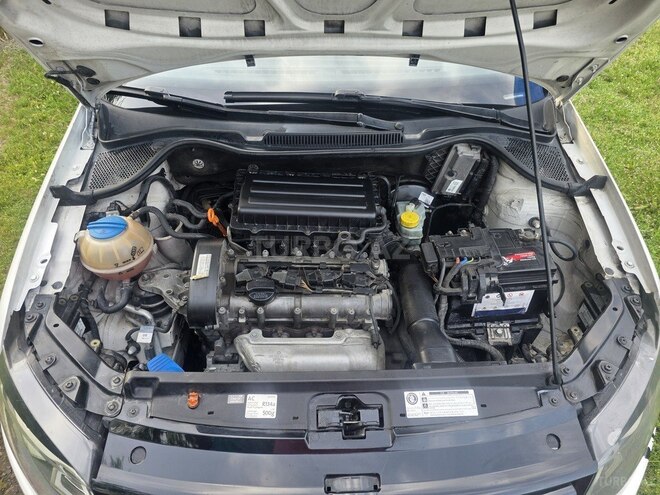 Volkswagen Polo 2011, 229,000 km - 1.4 l - Bakı