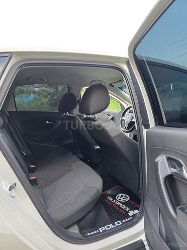 Volkswagen Polo 2011, 229,000 km - 1.4 l - Bakı
