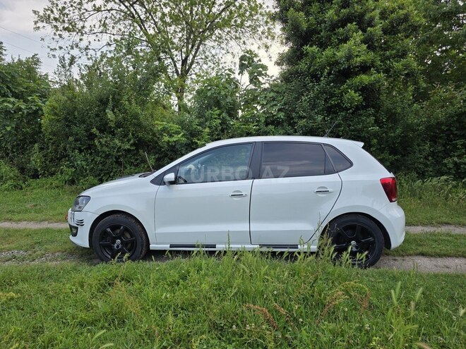 Volkswagen Polo 2011, 229,000 km - 1.4 l - Bakı