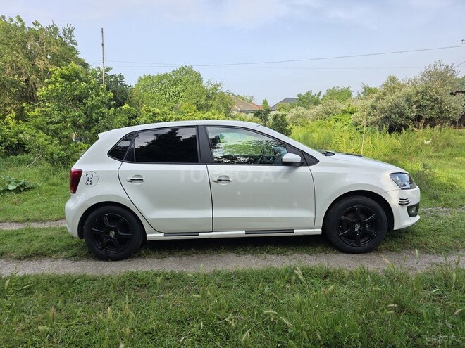Volkswagen Polo 2011, 229,000 km - 1.4 l - Bakı