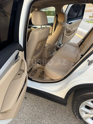 BMW X1 2014, 252,000 km - 2.0 l - Bakı